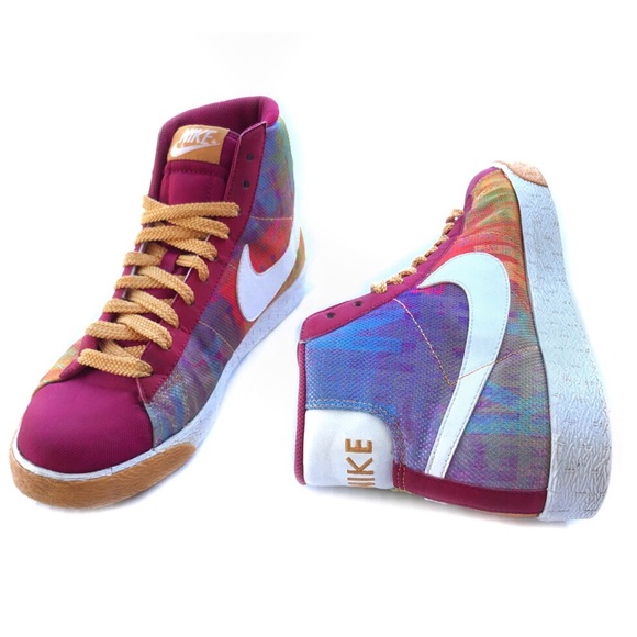 multicolor nike blazer